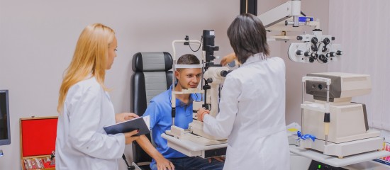 Ophtalmologistes et orthoptistes : démarrage des contrats de coopération