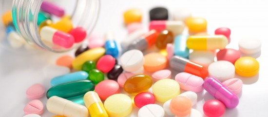 Pharmaciens : un rapport sur la consommation de médicaments en France en 2013