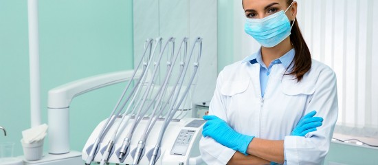 Chirurgiens-dentistes : évolution des conditions de formation à la vaccination